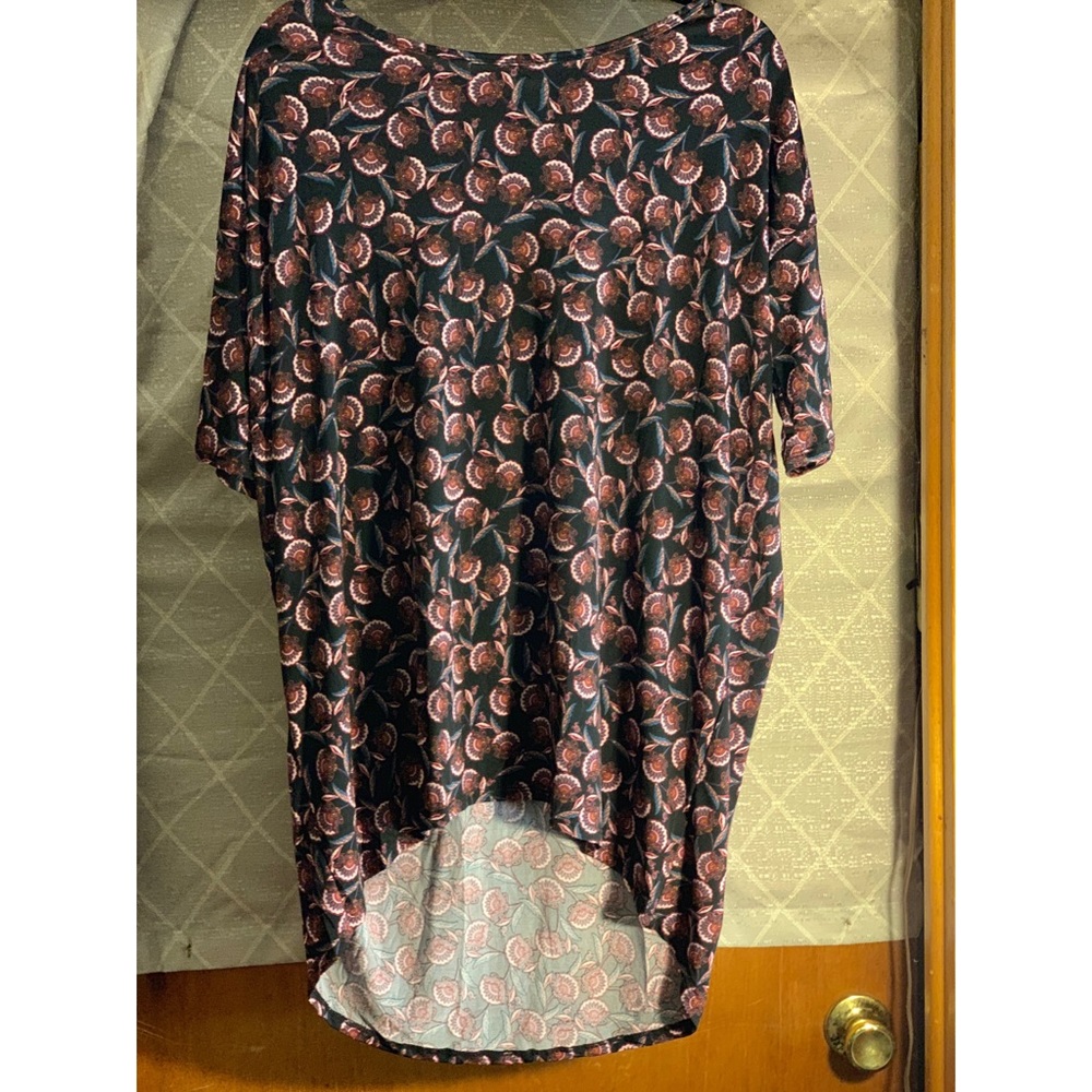 Lularoe Irma size s